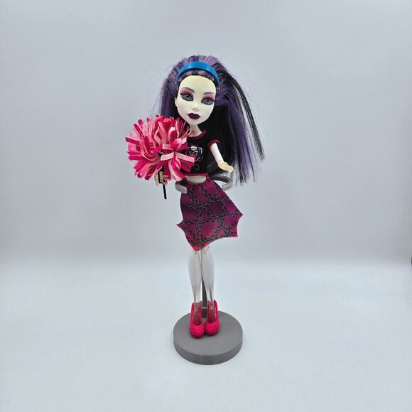 Monster High Ghoul Spirit Spectra Vondergeist Doll Mattel 2010 Read - Picture 2 of 16